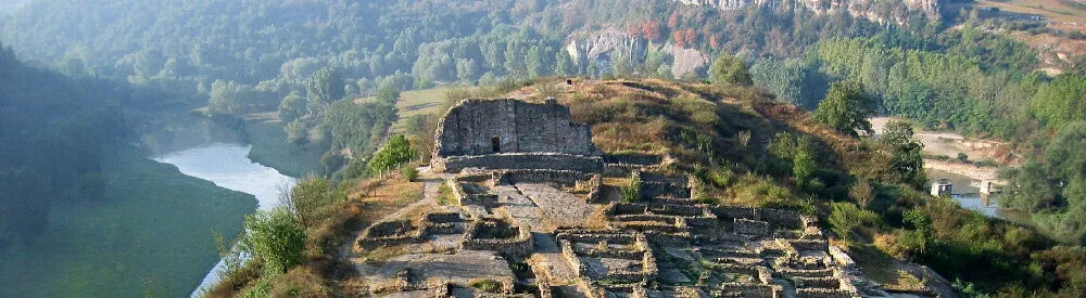 Jaciment arqueològic de l’Esquerda. Ajuntament de les Masies de Roda. CC-BY-SA 4.0.